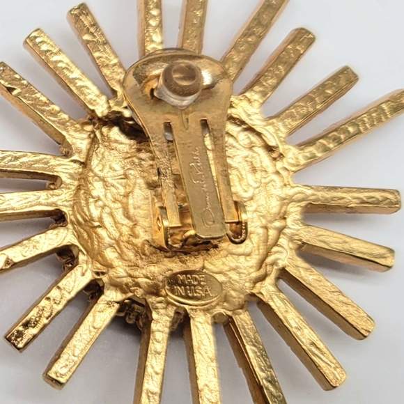 Oscar de la Renta Garnet + Ruby Swarovski Crystal Flower Statement Jewelry Set - Picture 11 of 13